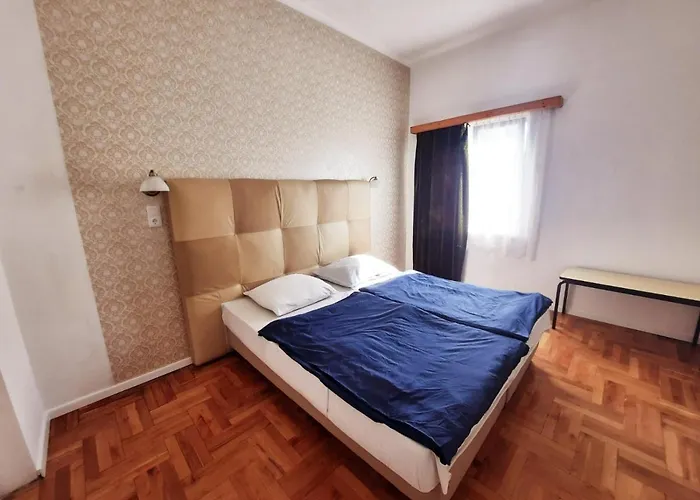 Central Room מלון 2*