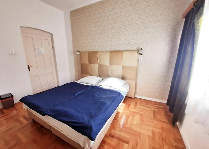 מלון Central Room